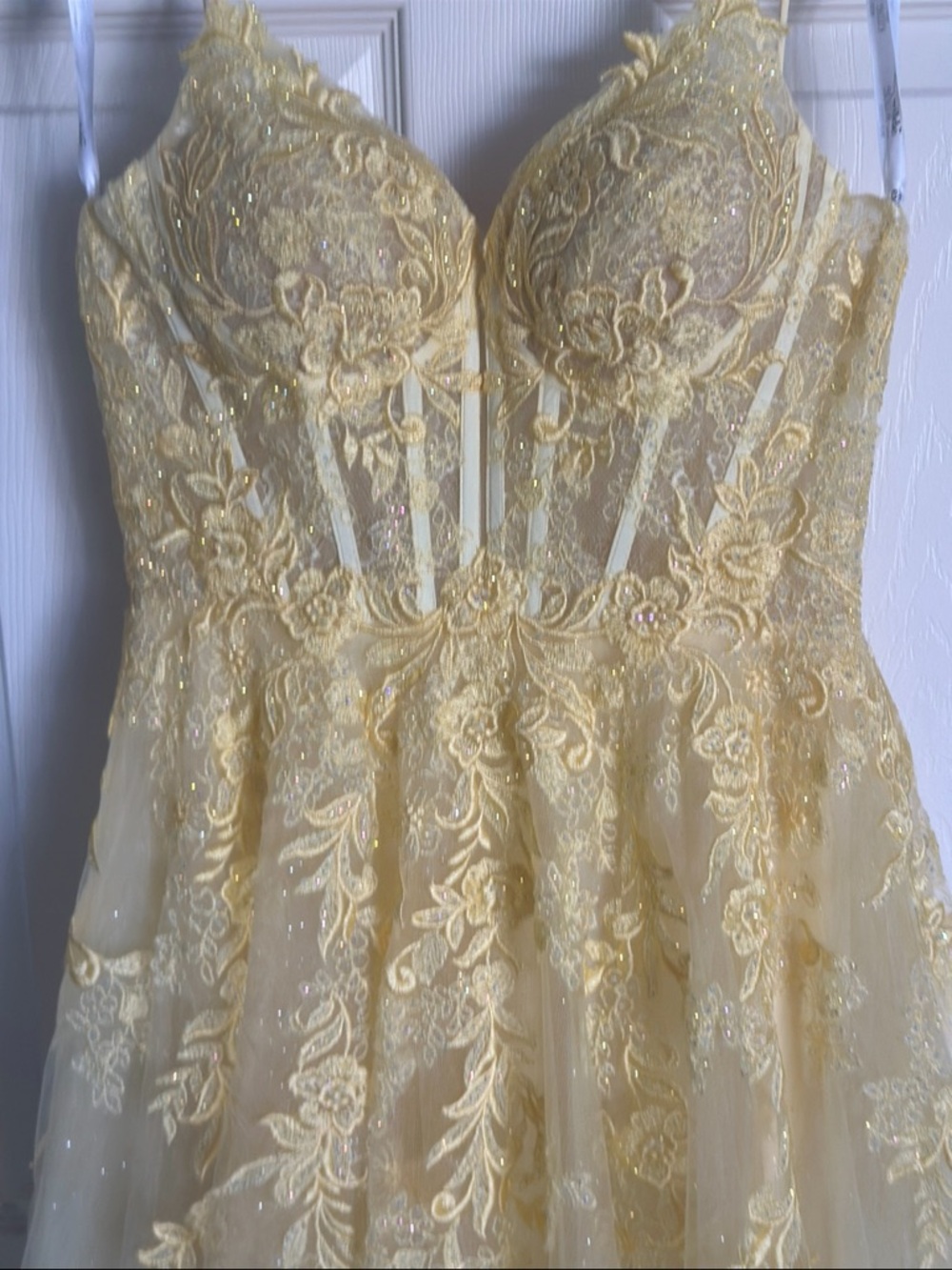ellie wilde Pale Yellow Lace Appliqué Prom Gown